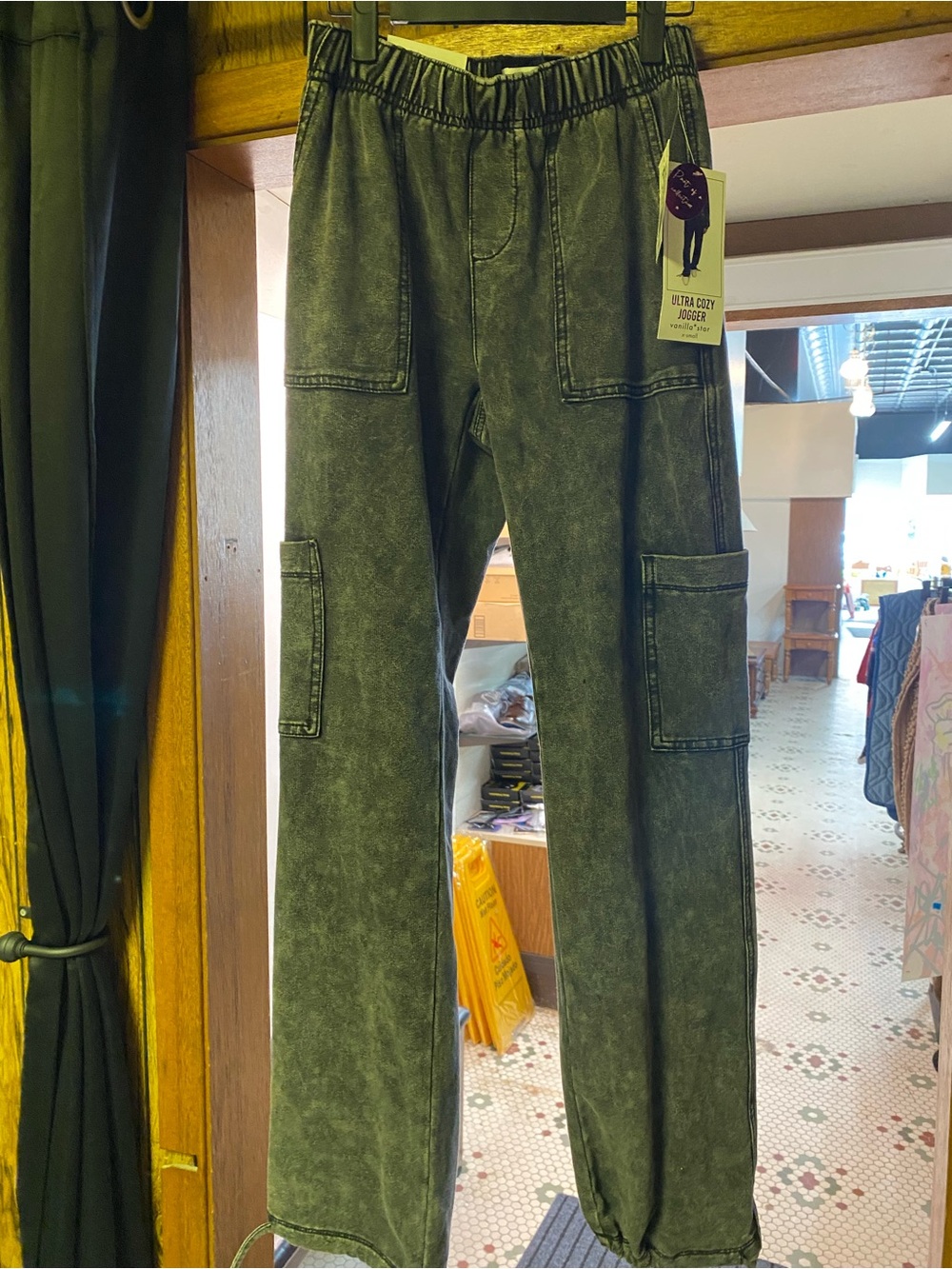 Women’s Cargo Jogger Pants in Washed Olive Green - Unbranded